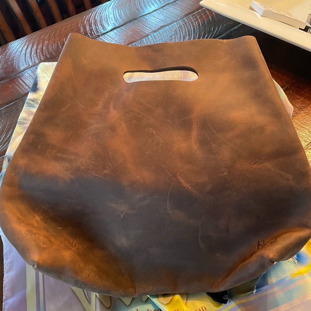 Brown 100% leather small purse